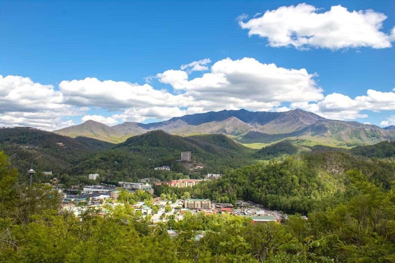 Smoky Mountains Studio With Balcony Gatlinburg Exteriör bild